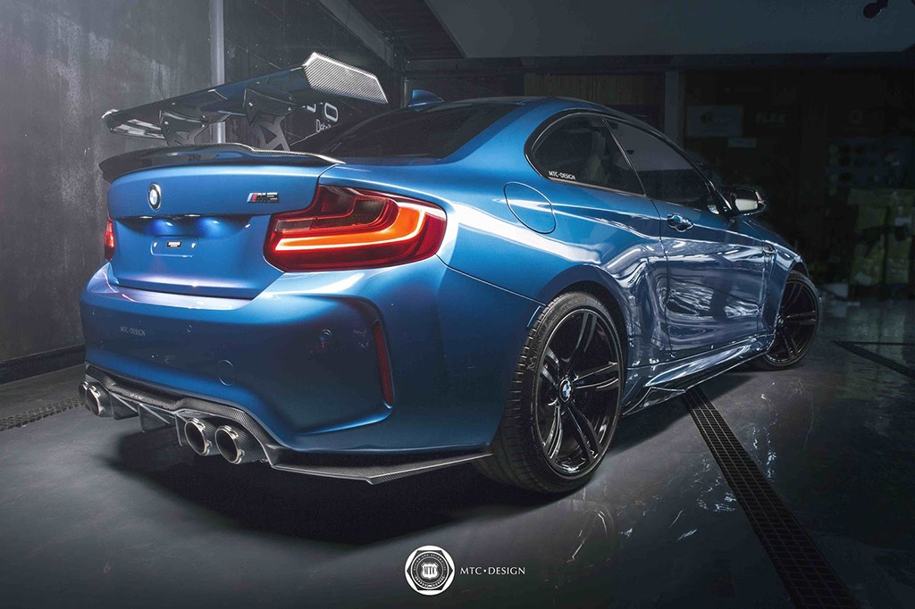 UM PREPARADOR CHINÊS MOSTRA SEU TRABALHO ENVOLVENDO O BMW M2, foto 2