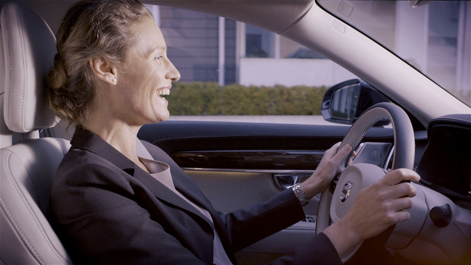VOLVO É O PRIMEIRO FABRICANTE A INTEGRAR O SKYPE EM SEUS CARROS, foto 4