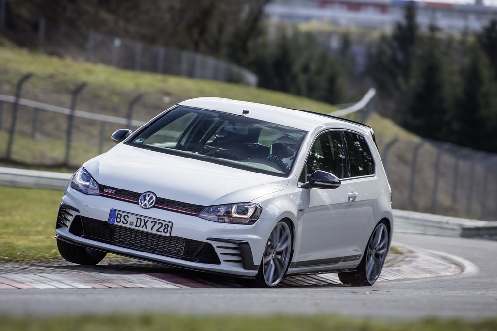 VOLKSWAGEN GOLF GTI CLUBSPORT EDITION 40: A ÚLTIMA HOMENAGEM DA MARCA AOS 40 ANOS DO EMBLEMÁTICO MODELO, foto 28