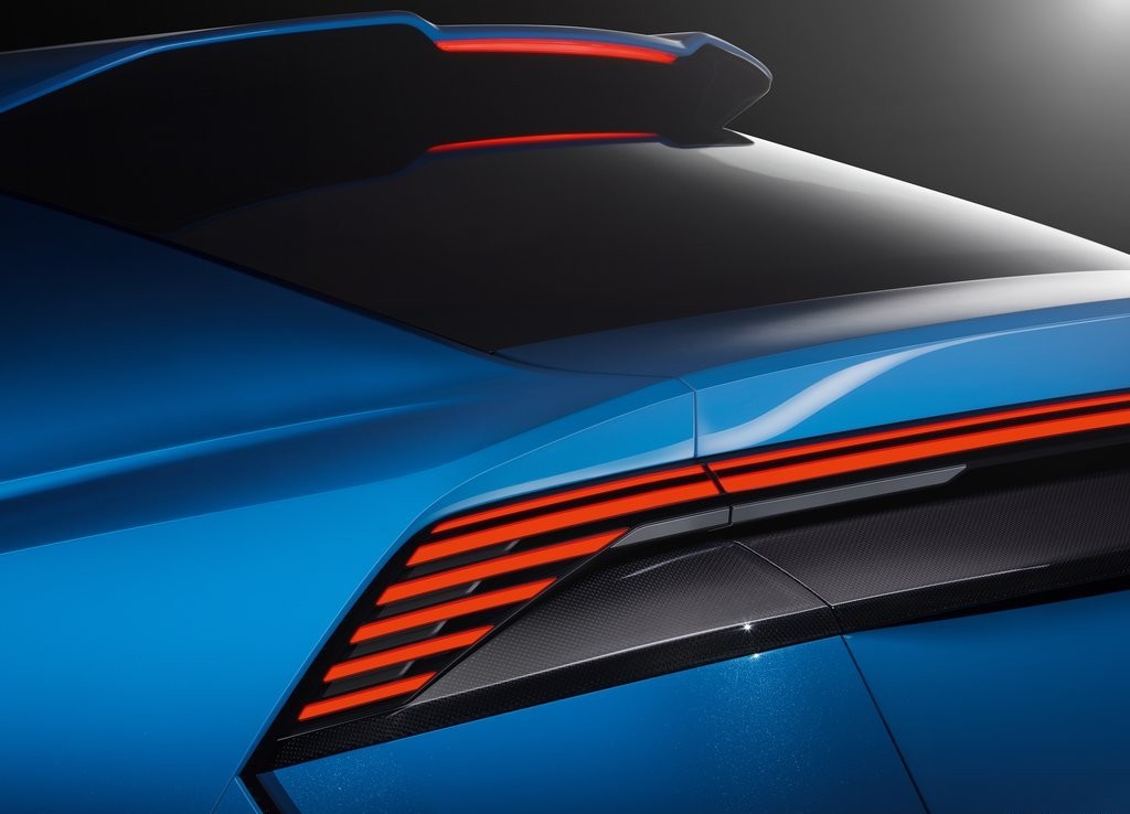 AUDI Q8 CONCEPT: LUXO PARA QUATRO OCUPANTES E PROPULSÃO HÍBRIDA PLUG-IN, foto 22
