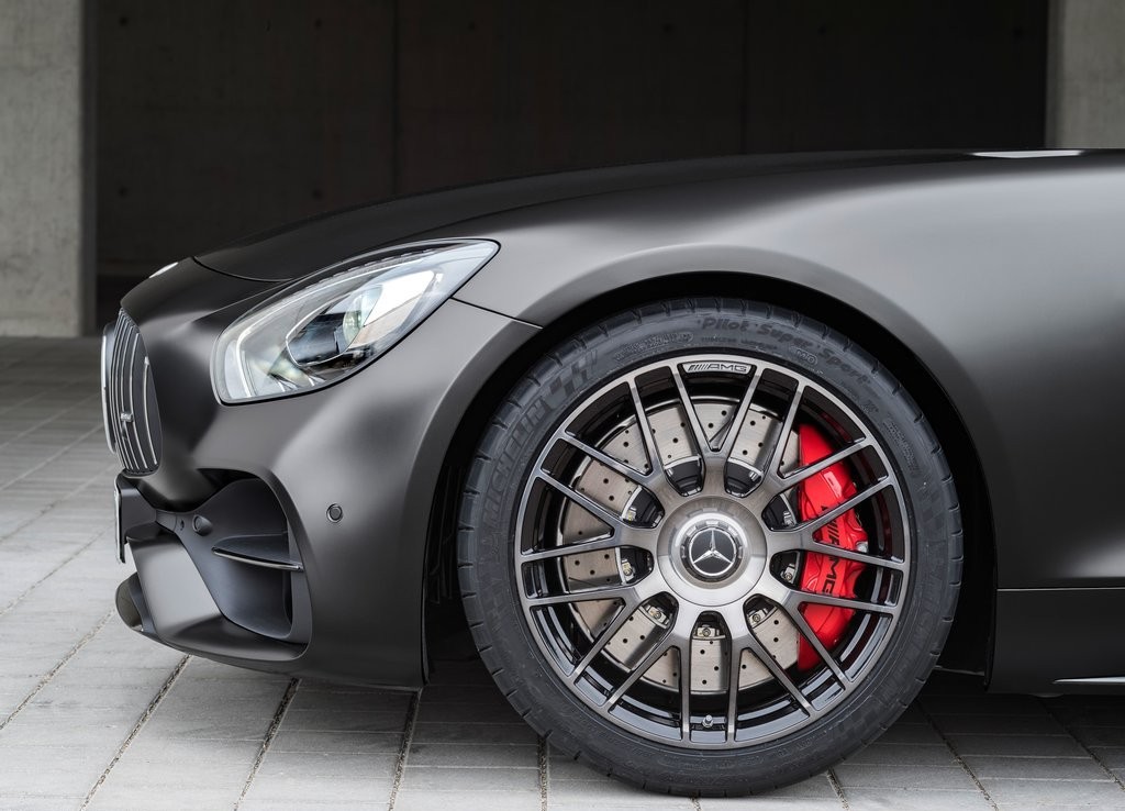 MERCEDES-AMG GT C EDITION 50 COMEMORA O 50º ANIVERSÁRIO DA AMG, foto 15