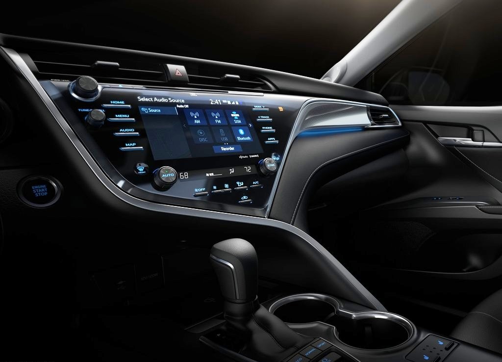 NOVO TOYOTA CAMRY 2018 FOI APRESENTADO EM DETROIT MAIS AGRESSIVO E REQUINTADO, foto 13