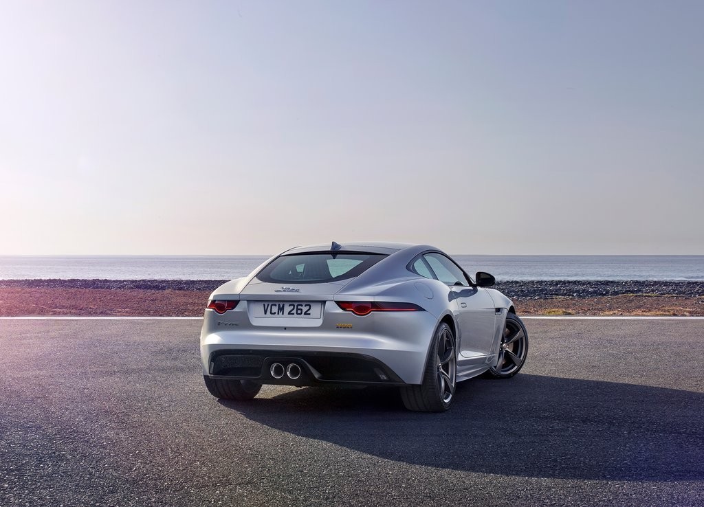 JAGUAR F-TYPE 400 SPORT LAUNCH EDITION: UMA EDIÇÃO ESPECIAL PARA CELEBRAR O LANÇAMENTO DA LINHA 2018, foto 4