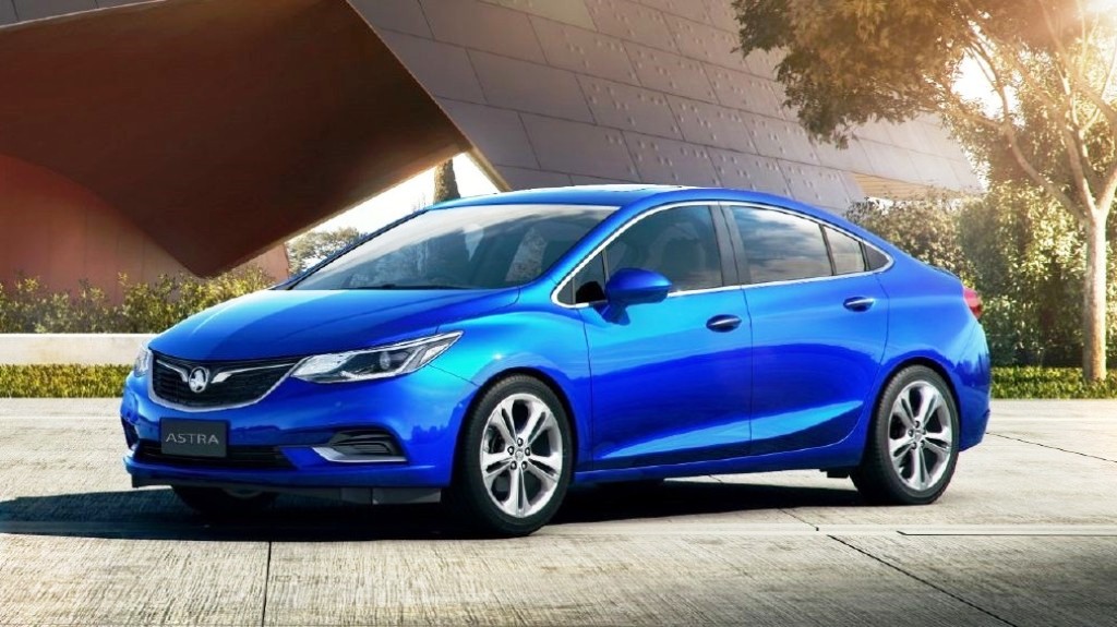 PRÓXIMO OPEL ASTRA SEDAN ANTECIPADO PELA HOLDEN, foto 1