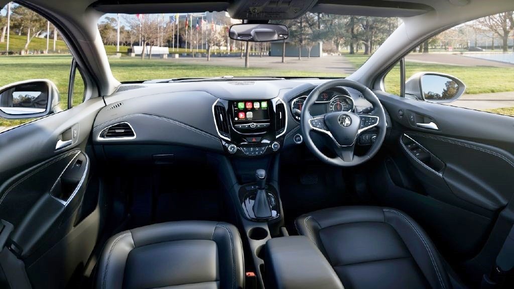 PRÓXIMO OPEL ASTRA SEDAN ANTECIPADO PELA HOLDEN, foto 2
