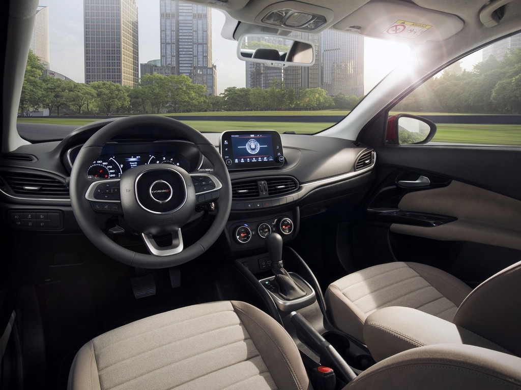 NOVO DODGE NEON CHEGA AO ORIENTE MÉDIO, foto 9