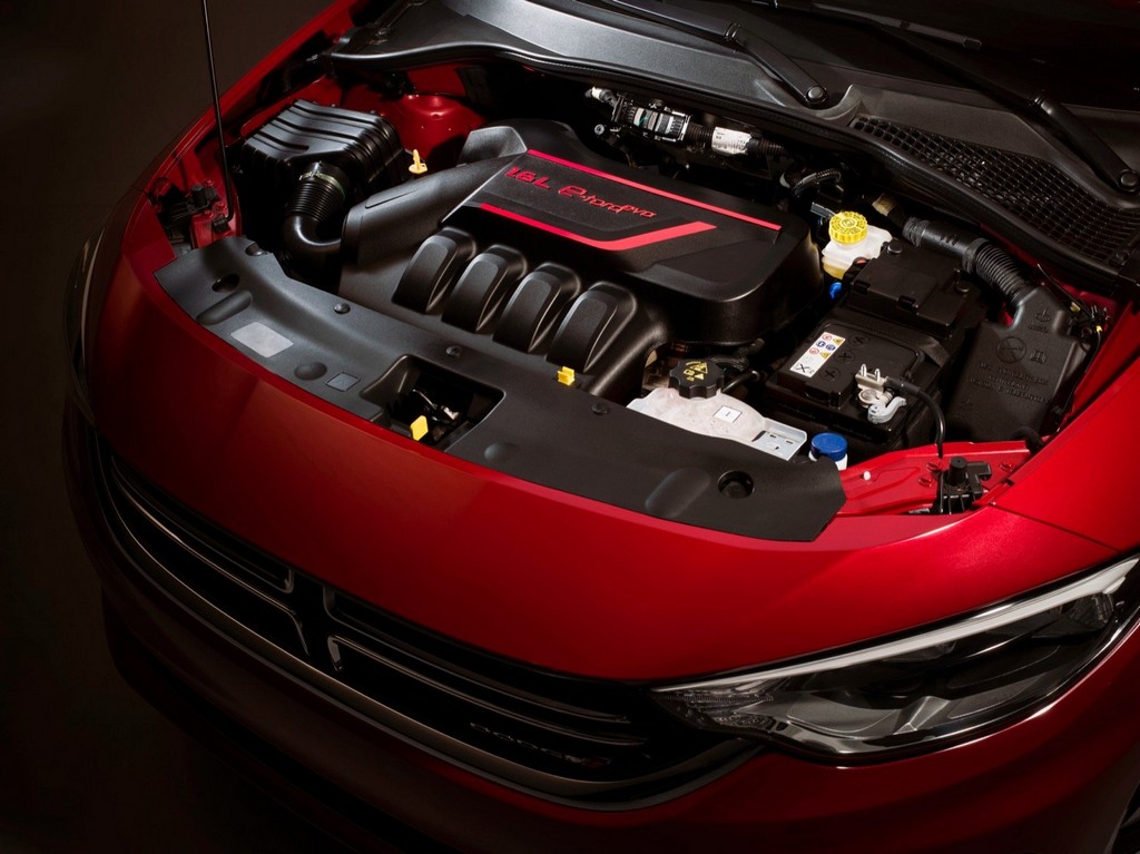 NOVO DODGE NEON CHEGA AO ORIENTE MÉDIO, foto 12