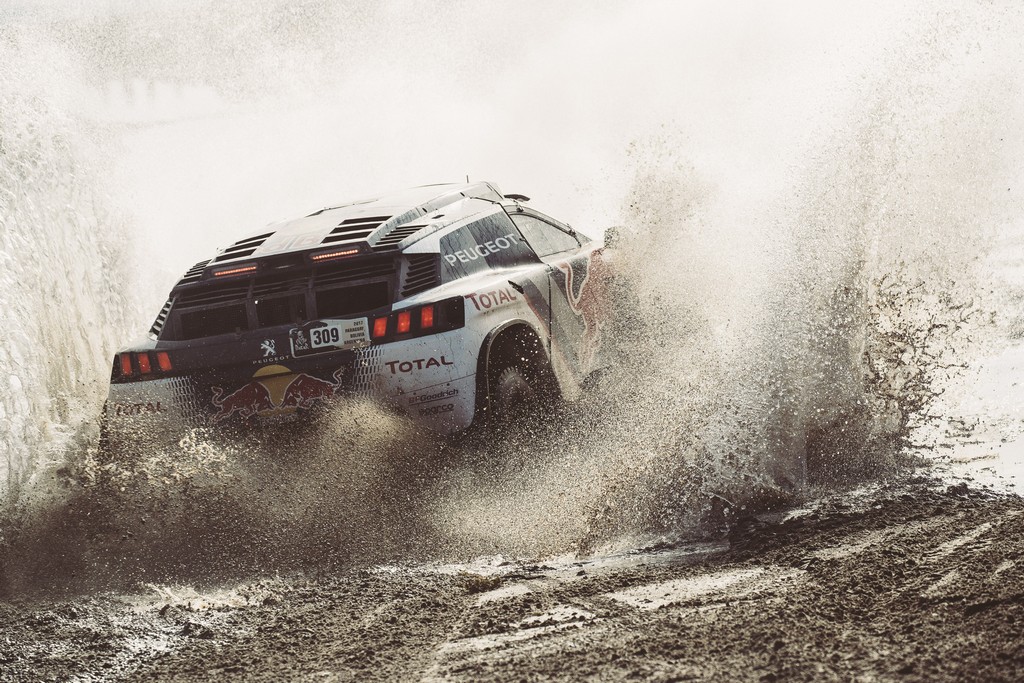 PEUGEOT TEM VITÓRIA TRIPLA HISTÓRICA NO DAKAR 2017 COM O 3008 DKR, foto 2