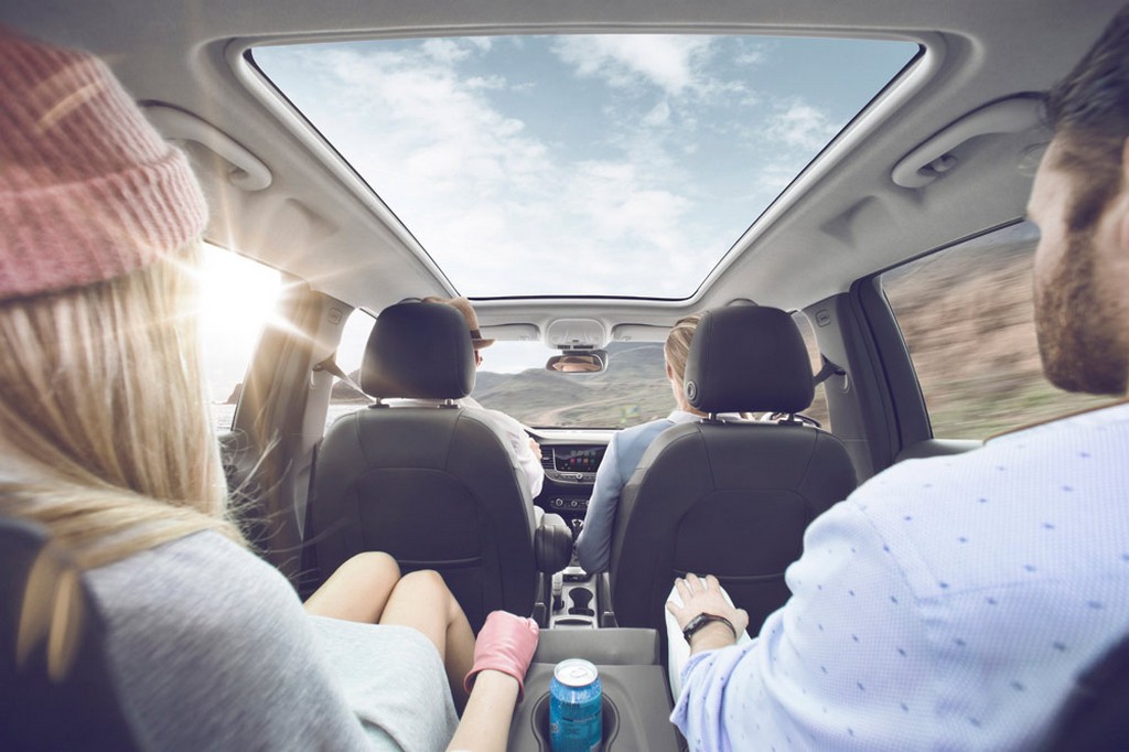 ESTE É O OPEL CROSSLAND X QUE SERÁ APRESENTADO NO SALÃO DE GENEBRA EM MARÇO, foto 10
