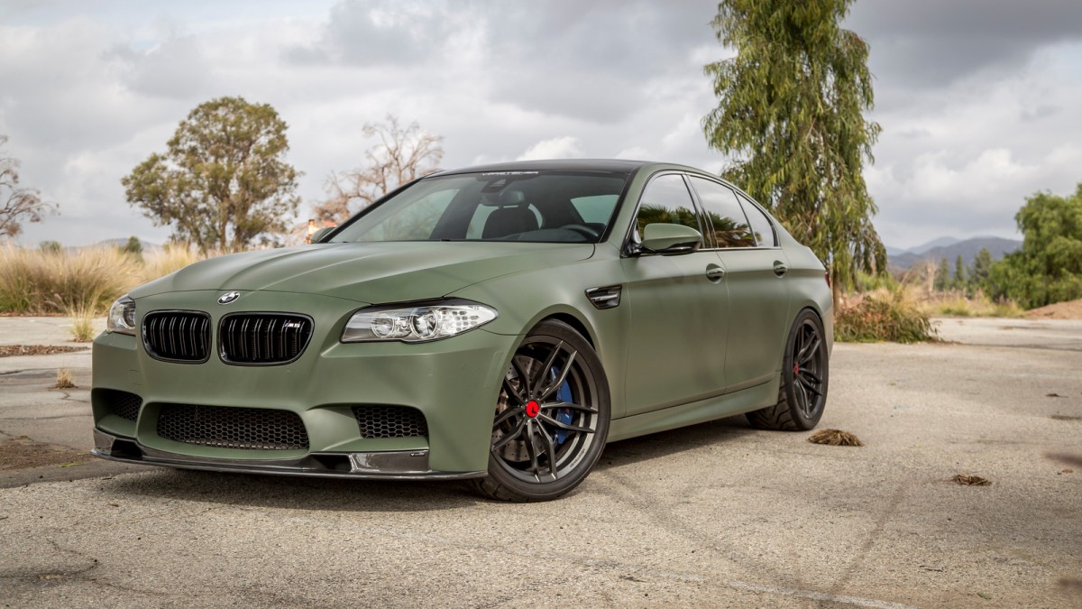 VORSTEINER DÁ UM TOQUE MILITAR NO BMW M5, foto 5
