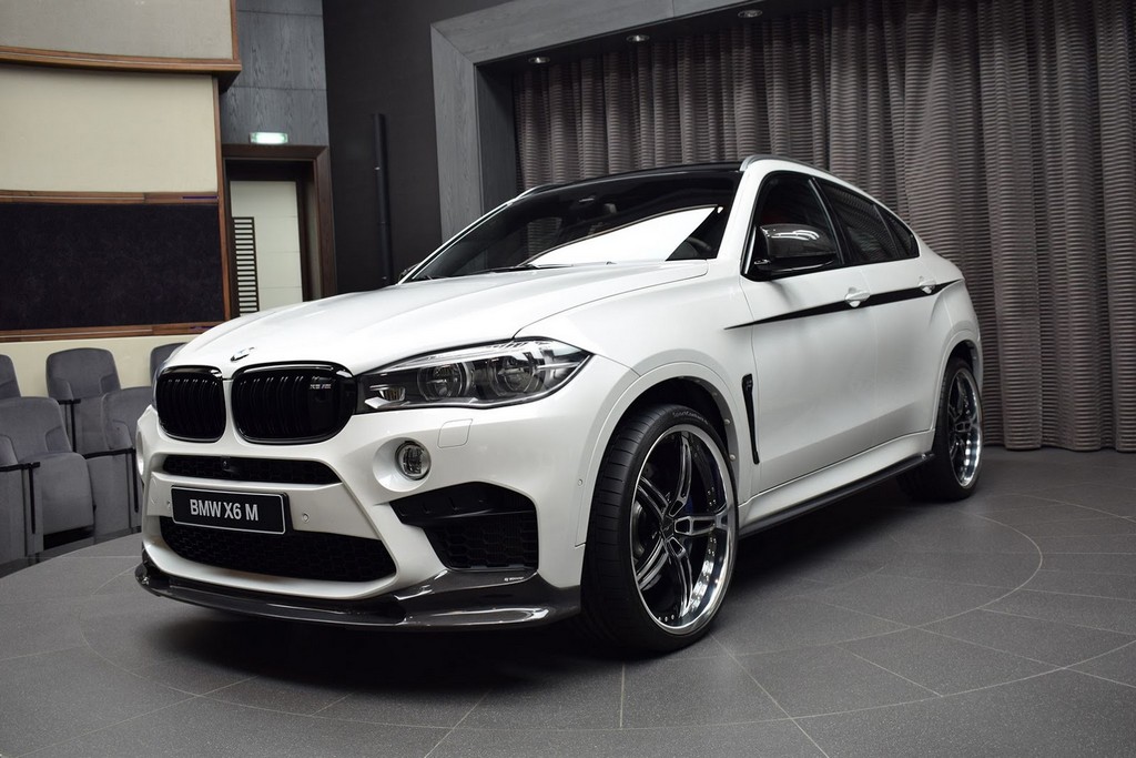 UM BMW X6 M COM UM TOQUE DA AC SCHNITZER, foto 1