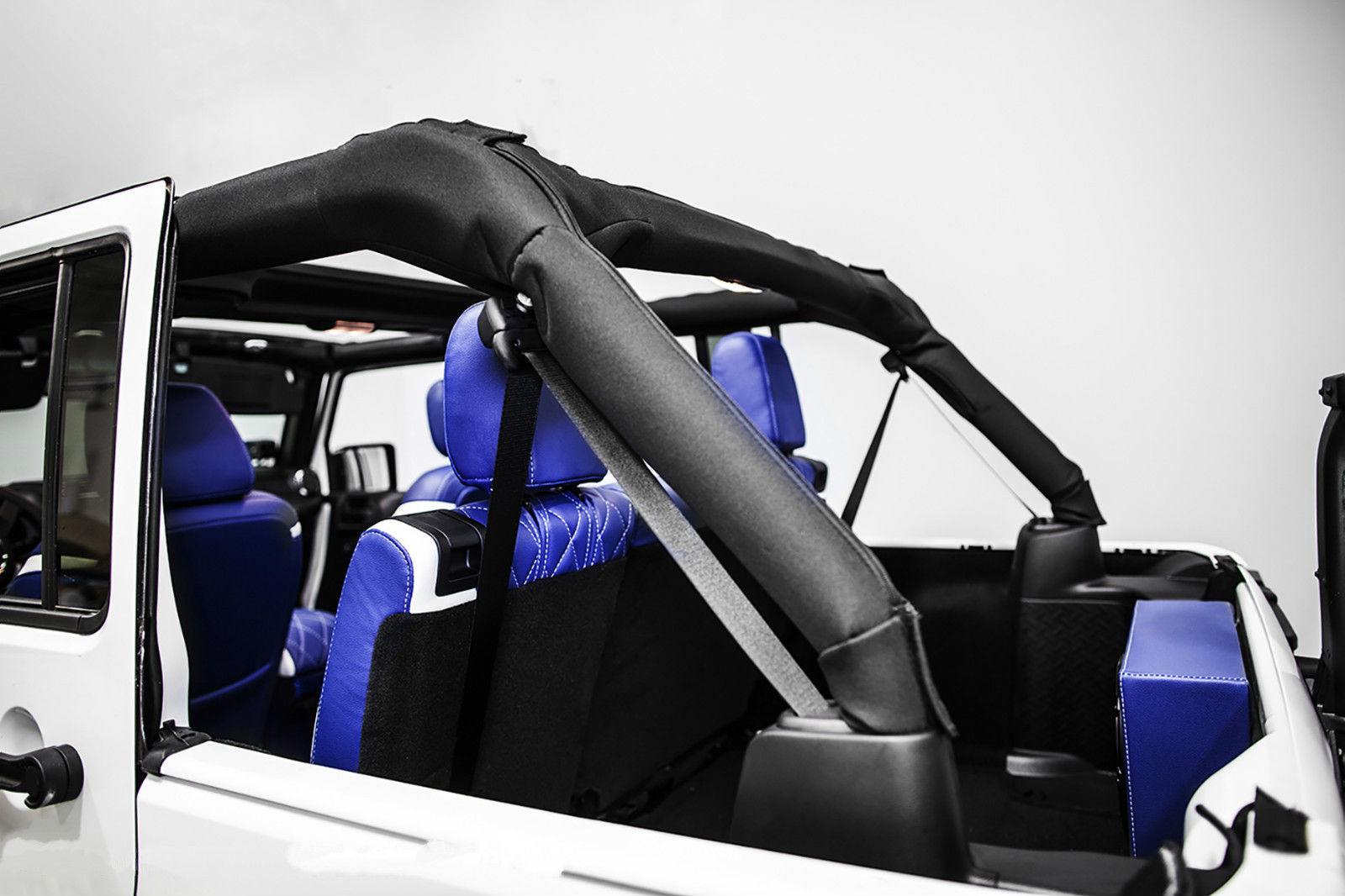 JEEP WRANGLER PRESTIGE INTIMIDATOR SURGE BRUTO E IMPONENTE, foto 10