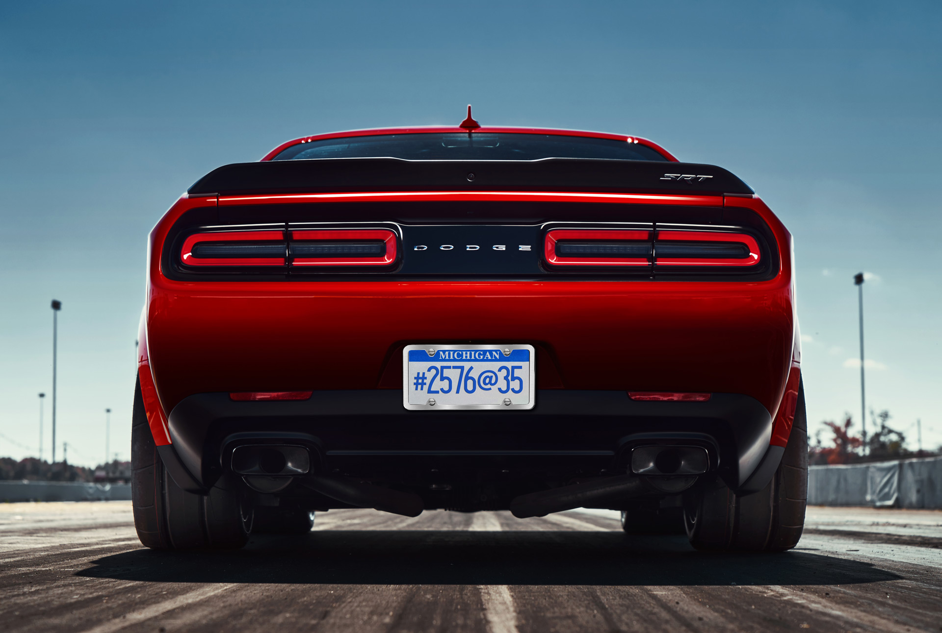 DODGE CHALLENGER SRT DEMON VAI MOSTRANDO SUAS CAPACIDADES EM MAIS UM TEASER, foto 1