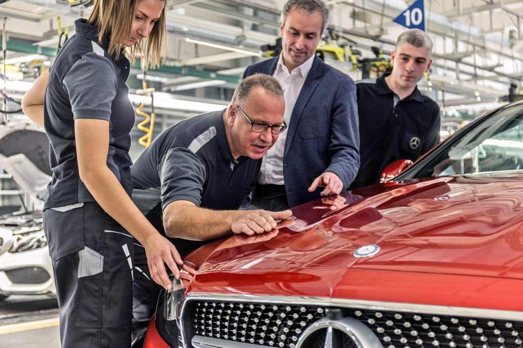 MERCEDES-BENZ E CLASS COUPE 2017 TEM SUA PRODUÇÃO INICIADA NA FÁBRICA DA MARCA EM BREMEN, foto 3