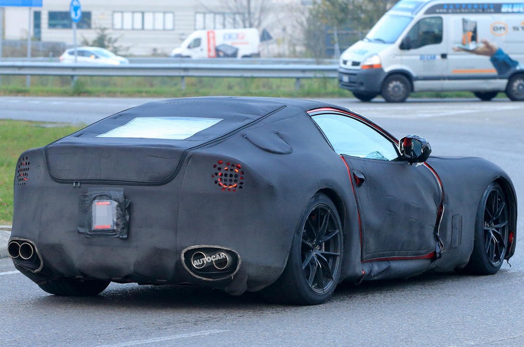 FERRARI F12 M CHEGARÁ MOTOR ASPIRADO DE 800 CV, foto 2
