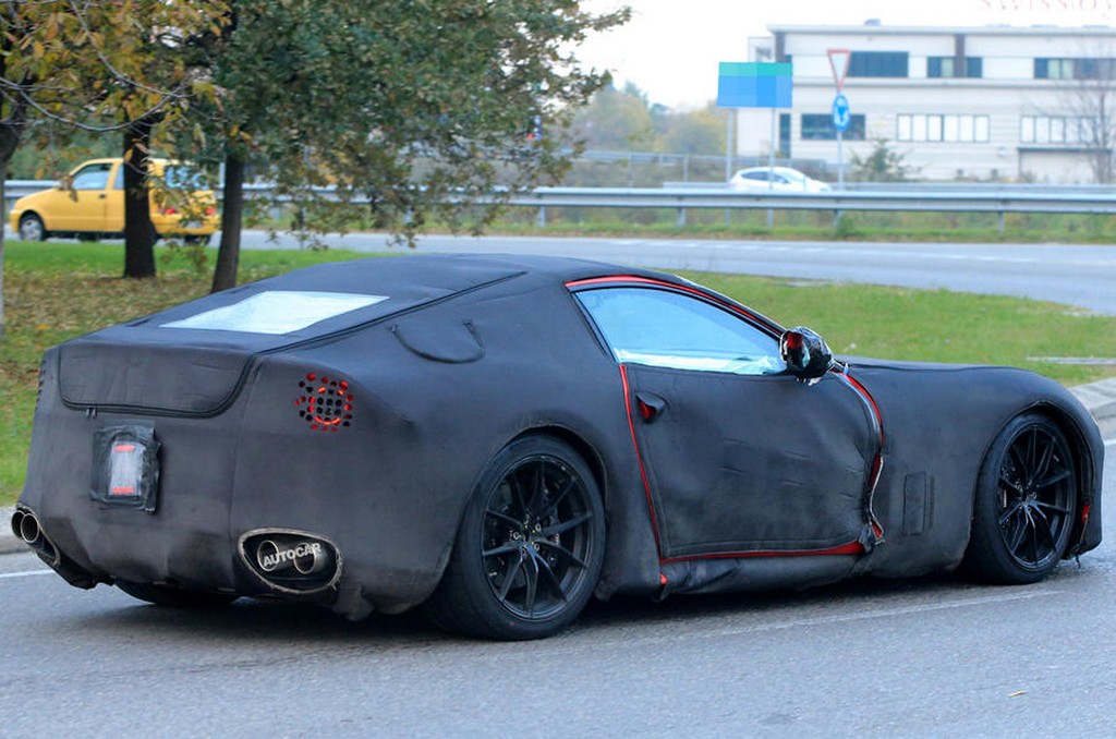 FERRARI F12 M CHEGARÁ MOTOR ASPIRADO DE 800 CV, foto 3