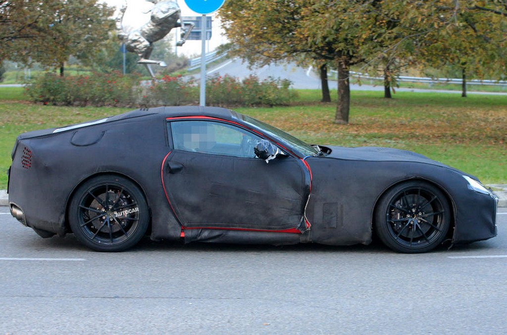 FERRARI F12 M CHEGARÁ MOTOR ASPIRADO DE 800 CV, foto 6