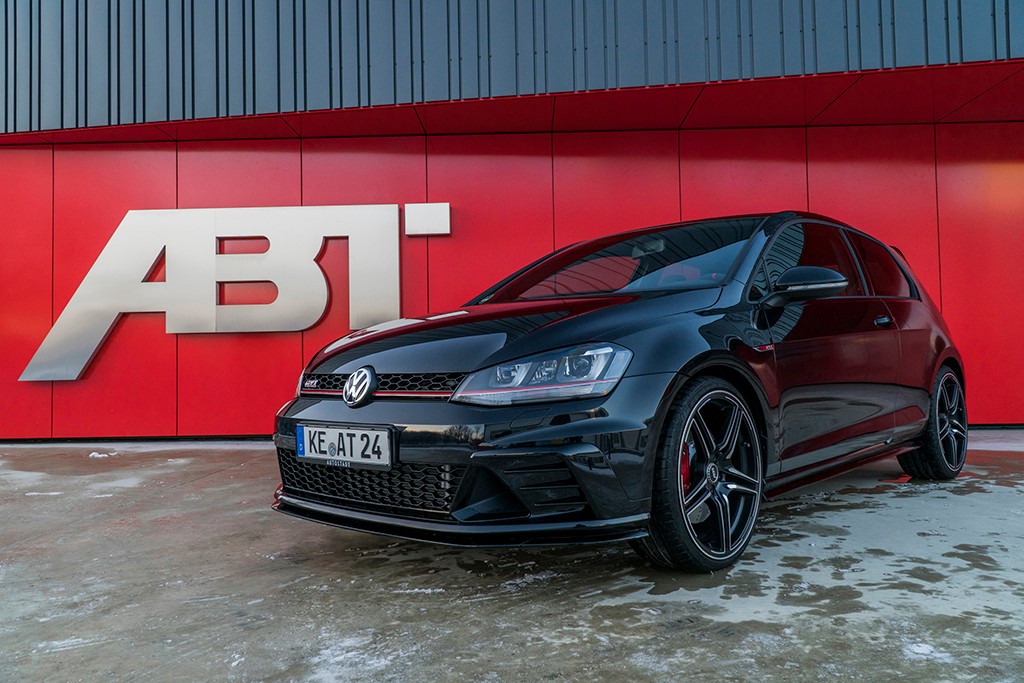 VOLKSWAGEN GOLF GTI CLUBSPORT S PREPARADO PELA ABT SPORTSLINE ALCANÇA 370 CV, foto 3