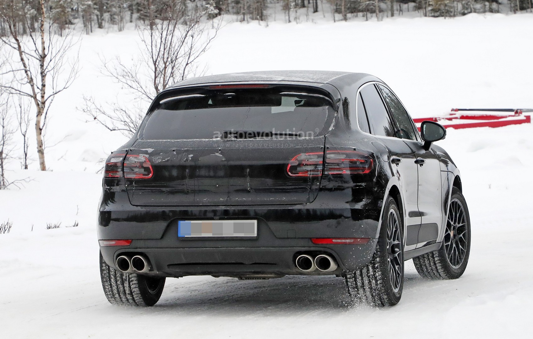 PORSCHE JÁ ESTÁ TRABALHANDO NA RENOVAÇÃO DO MACAN, foto 10