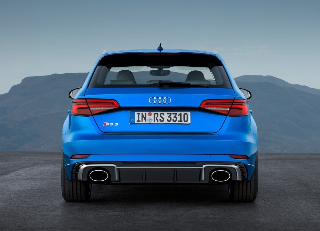 AUDI RS3 SPORTBACK ATUALIZADO SURGE COM NOVO MOTOR E UM VISUAL AINDA MAIS AGRESSIVO, foto 10