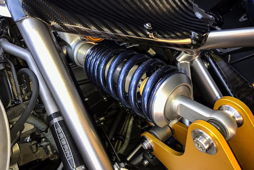 UM PAGANI HUAYRA TEMPESTA ENCONTRA-SE À VENDA NO JAPÃO, foto 8
