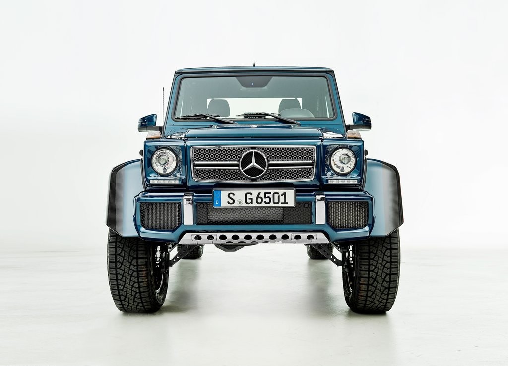 MERCEDES-MAYBACH G 650 LANDAULET SERÁ APRESENTADO AO PÚBLICO EM GENEBRA, foto 11