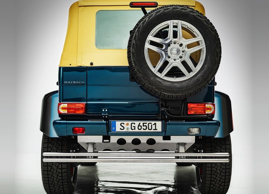 MERCEDES-MAYBACH G 650 LANDAULET SERÁ APRESENTADO AO PÚBLICO EM GENEBRA, foto 14