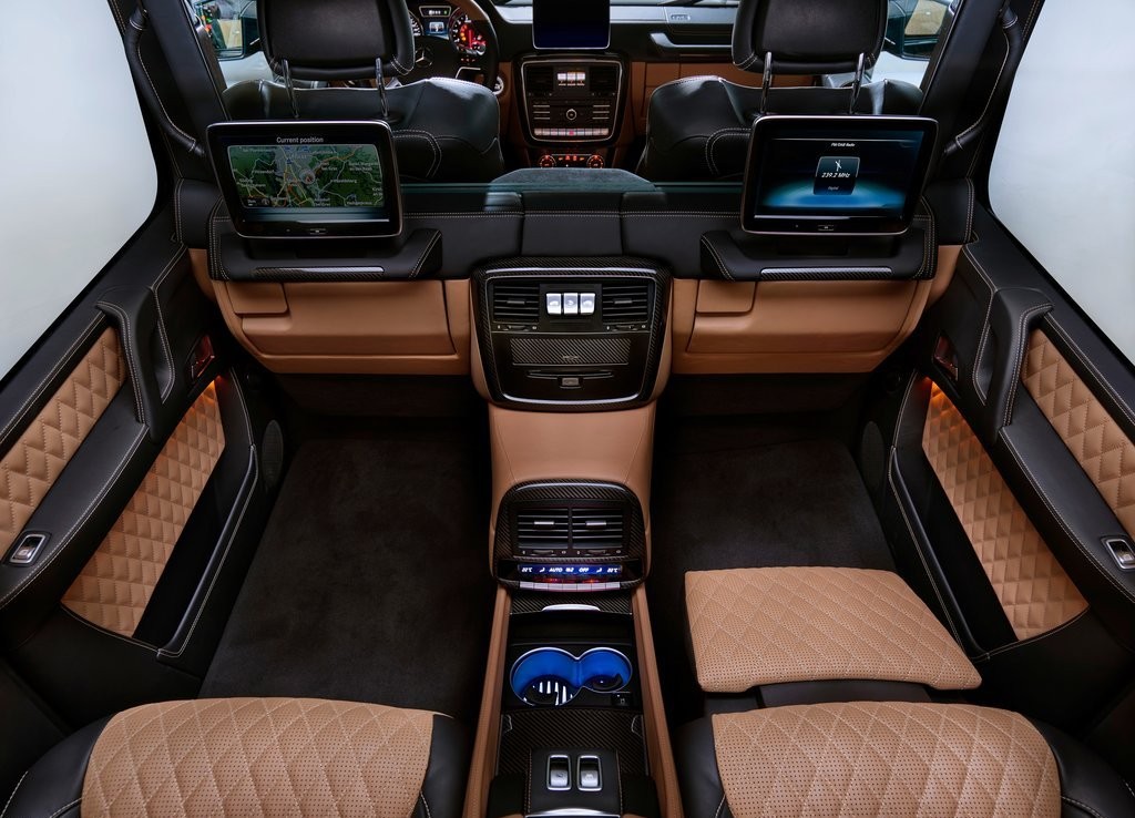 MERCEDES-MAYBACH G 650 LANDAULET SERÁ APRESENTADO AO PÚBLICO EM GENEBRA, foto 17