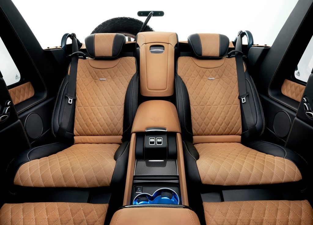 MERCEDES-MAYBACH G 650 LANDAULET SERÁ APRESENTADO AO PÚBLICO EM GENEBRA, foto 19