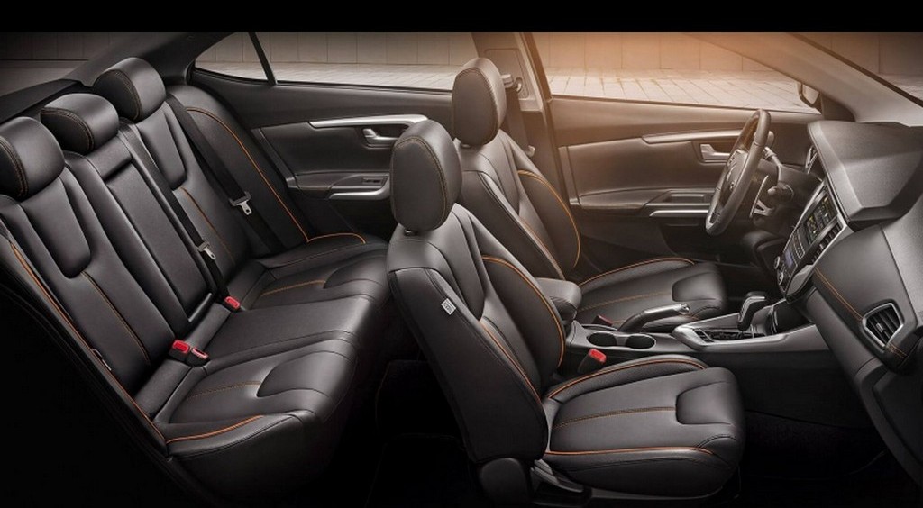 NOVO MITSUBISHI GRAND LANCER REVELADO EM TAIWAN, foto 4
