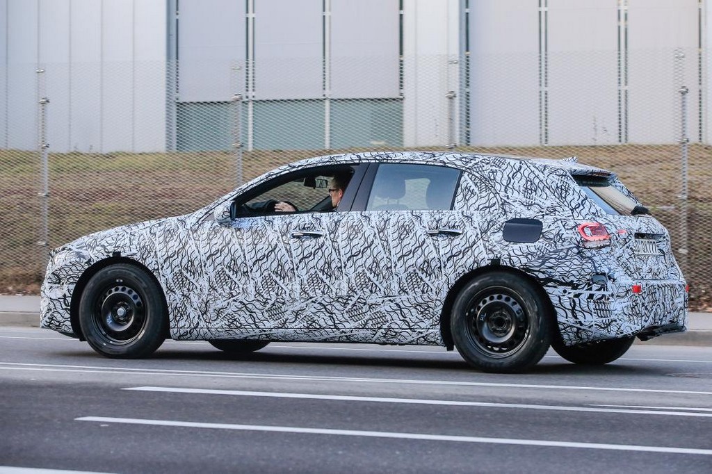 NOVO MERCEDES-BENZ A CLASS SEGUE EM TESTES DE DESENVOLVIMENTO, foto 17