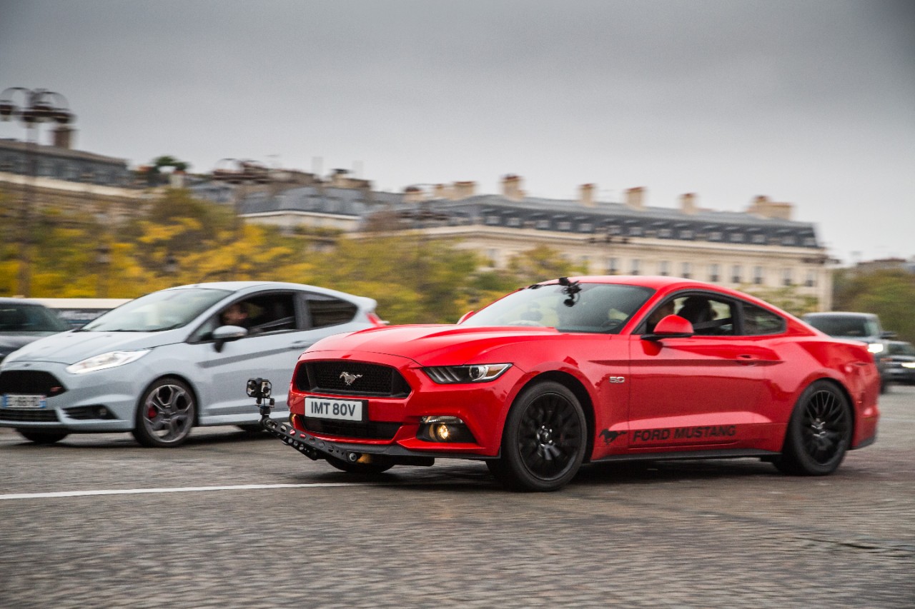 FORD FAZ UM REMAKE MODERNO DO CURTA ‘C´ÉTAIT UN RENDEZ-VOUS’, DE CLAUDE LELOUCH, COM O MUSTANG NAS RUAS DE PARIS, foto 1