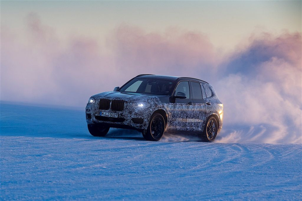 BMW X3 2018 FOI APRESENTADO, MAS NÃO REVELADO COMPLETAMENTE, foto 9