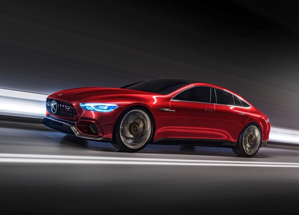 MERCEDES-AMG GT CONCEPT ADIANTA UM FORTE RIVAL PARA O PORSCHE PANAMERA, foto 4