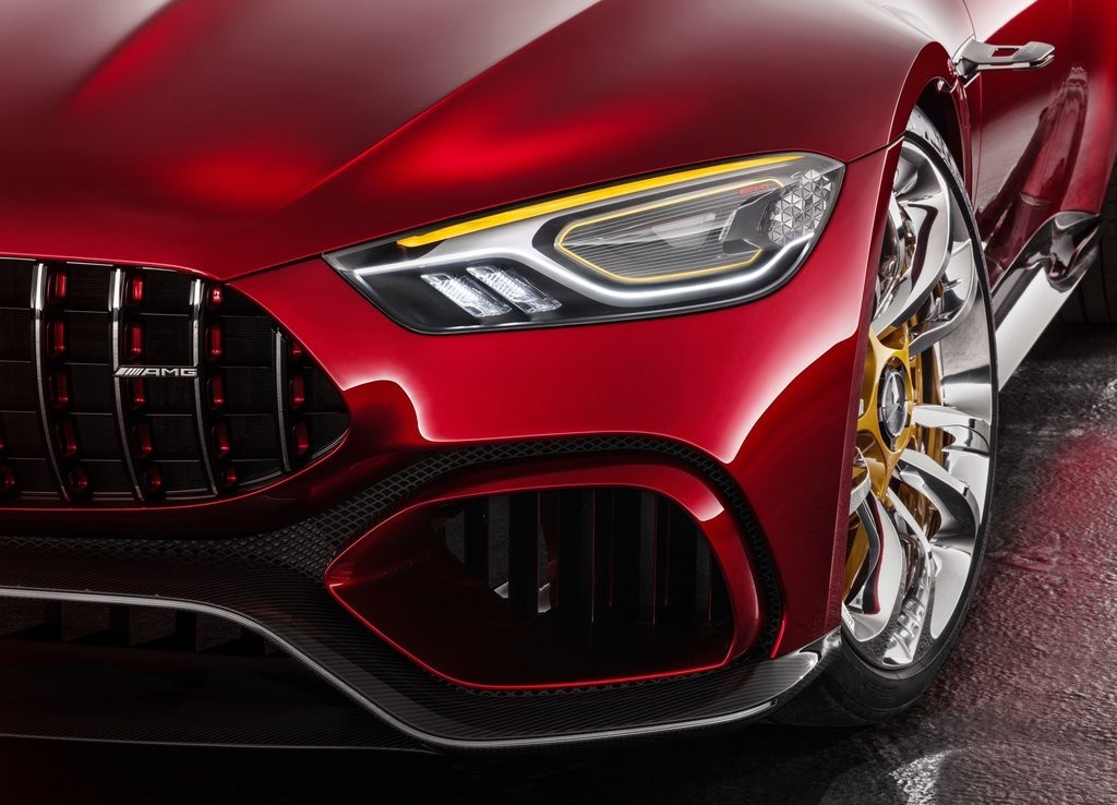 MERCEDES-AMG GT CONCEPT ADIANTA UM FORTE RIVAL PARA O PORSCHE PANAMERA, foto 15