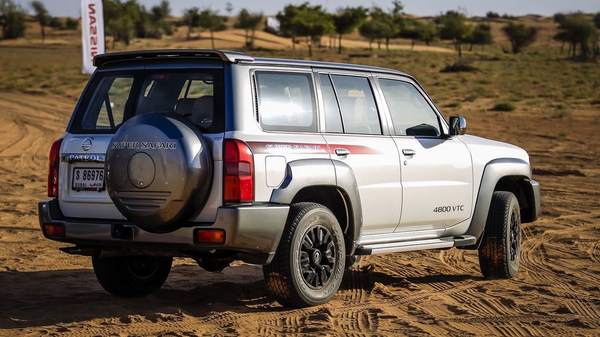 NISSAN PATROL SUPER SAFARI: EDIÇÃO ESPECIAL EXCLUSIVA PARA O ORIENTE MÉDIO, foto 2