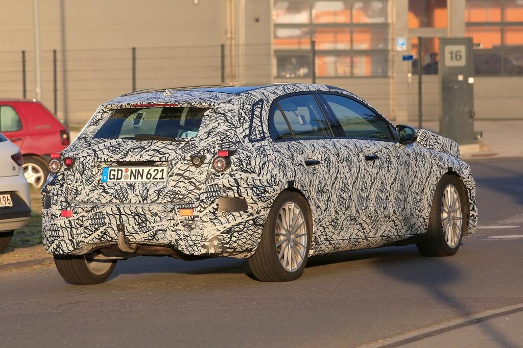 NOVO MERCEDES-BENZ A CLASS SERÁ APRESENTADO NO INÍCIO DE 2018, foto 18