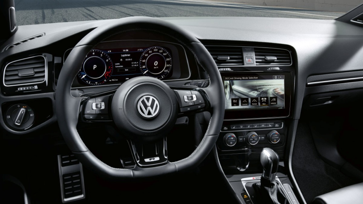 NOVO VOLKSWAGEN GOLF R PERFORMANCE SURGE AINDA MAIS RADICAL, foto 10