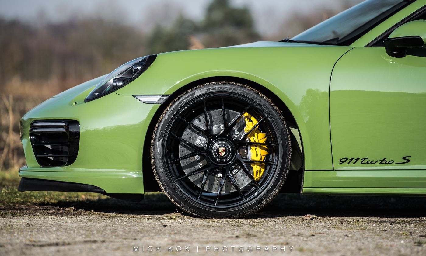 EDO COMPETITION APRESENTA SEU NOVO SISTEMA DE ESCAPE PARA O PORSCHE 911 TURBO S CABRIOLET, foto 6