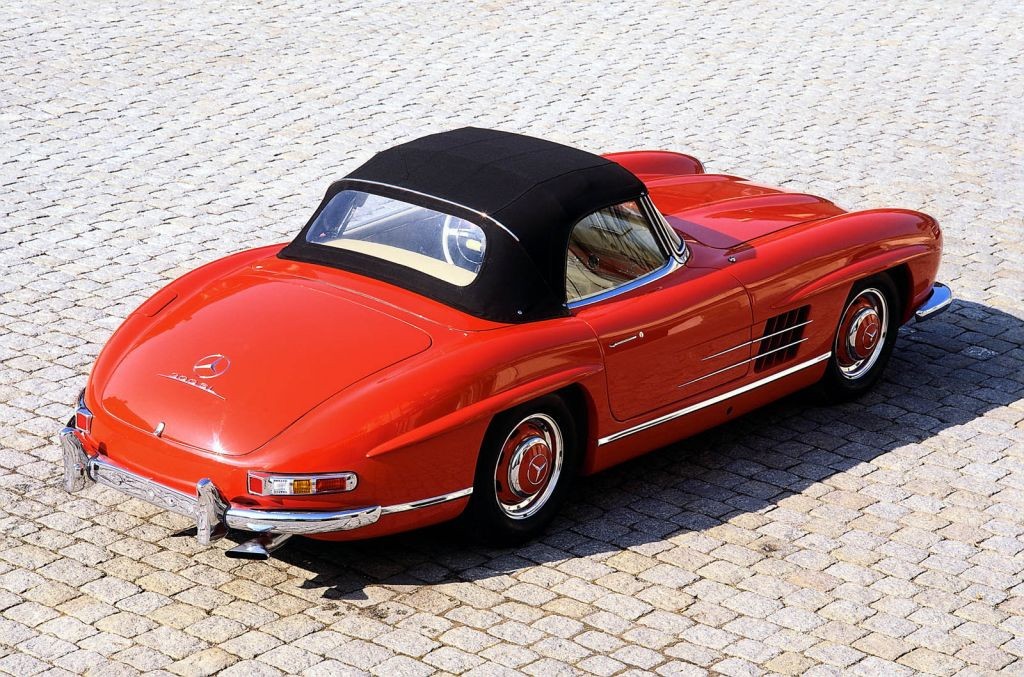 MERCEDES-BENZ 300 SL ROADSTER CELEBRA SEUS 60 ANOS, foto 3