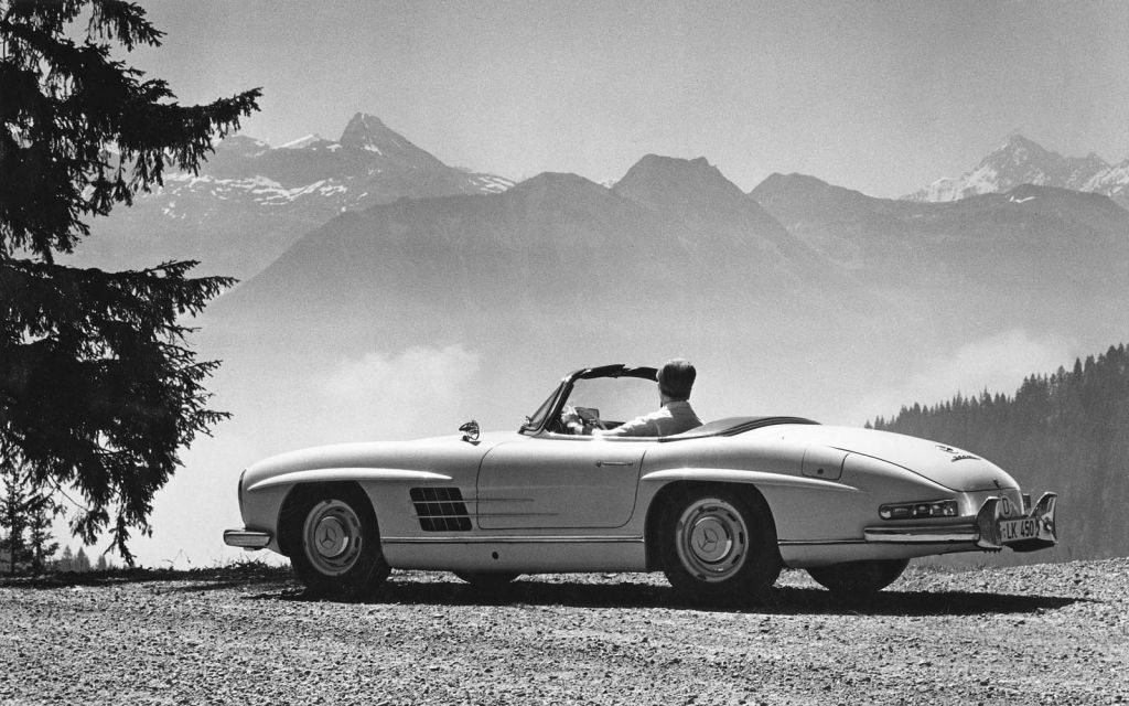 MERCEDES-BENZ 300 SL ROADSTER CELEBRA SEUS 60 ANOS, foto 11