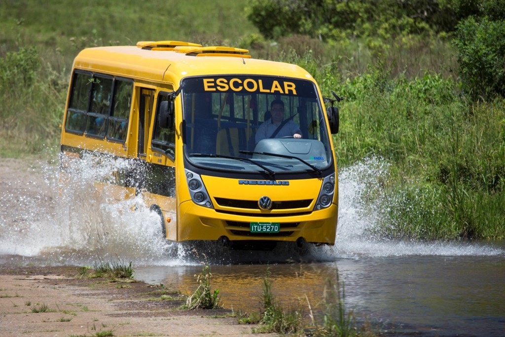 ÔNIBUS VOLKSWAGEN E CAMINHO DA ESCOLA: PARCERIA CELEBRA UMA DÉCADA, foto 1
