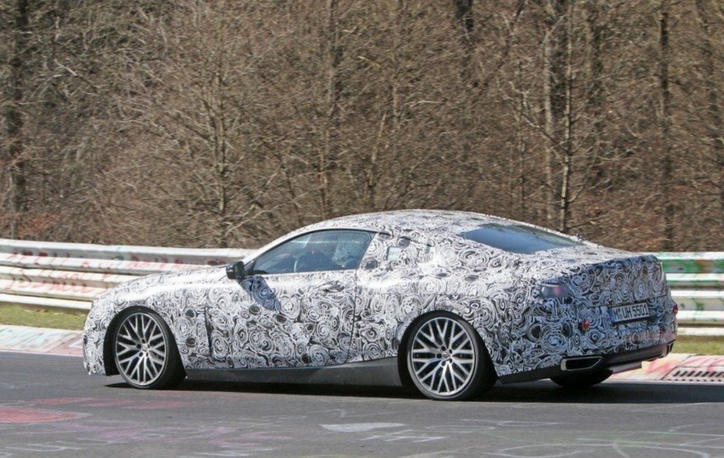 BMW M8 JÁ ESTÁ SENDO TESTADO EM NÜRBURGRING, foto 8