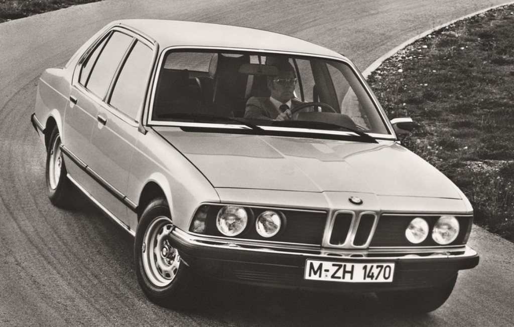 BMW GROUP REVISA SUAS INOVAÇÕES HISTÓRICAS NO TECHNO CLASSICA 2017, foto 3
