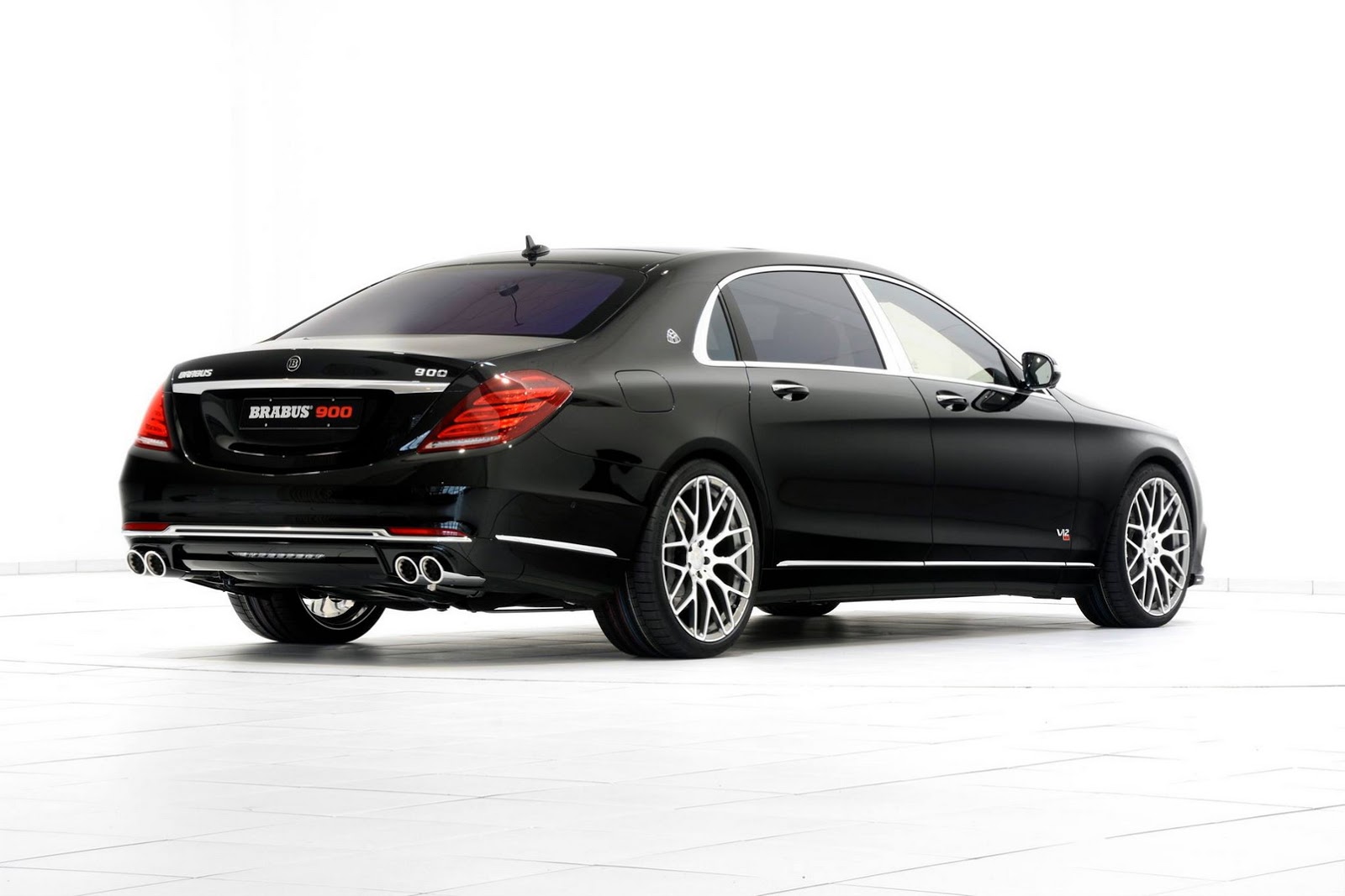 MERCEDES-MAYBACH BRABUS ROCKET 900: SEDAN TOPO DE LINHA SURGE EXTREMAMENTE RADICAL, foto 3
