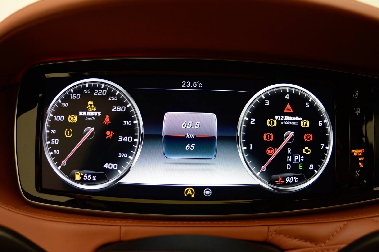 MERCEDES-MAYBACH BRABUS ROCKET 900: SEDAN TOPO DE LINHA SURGE EXTREMAMENTE RADICAL, foto 23