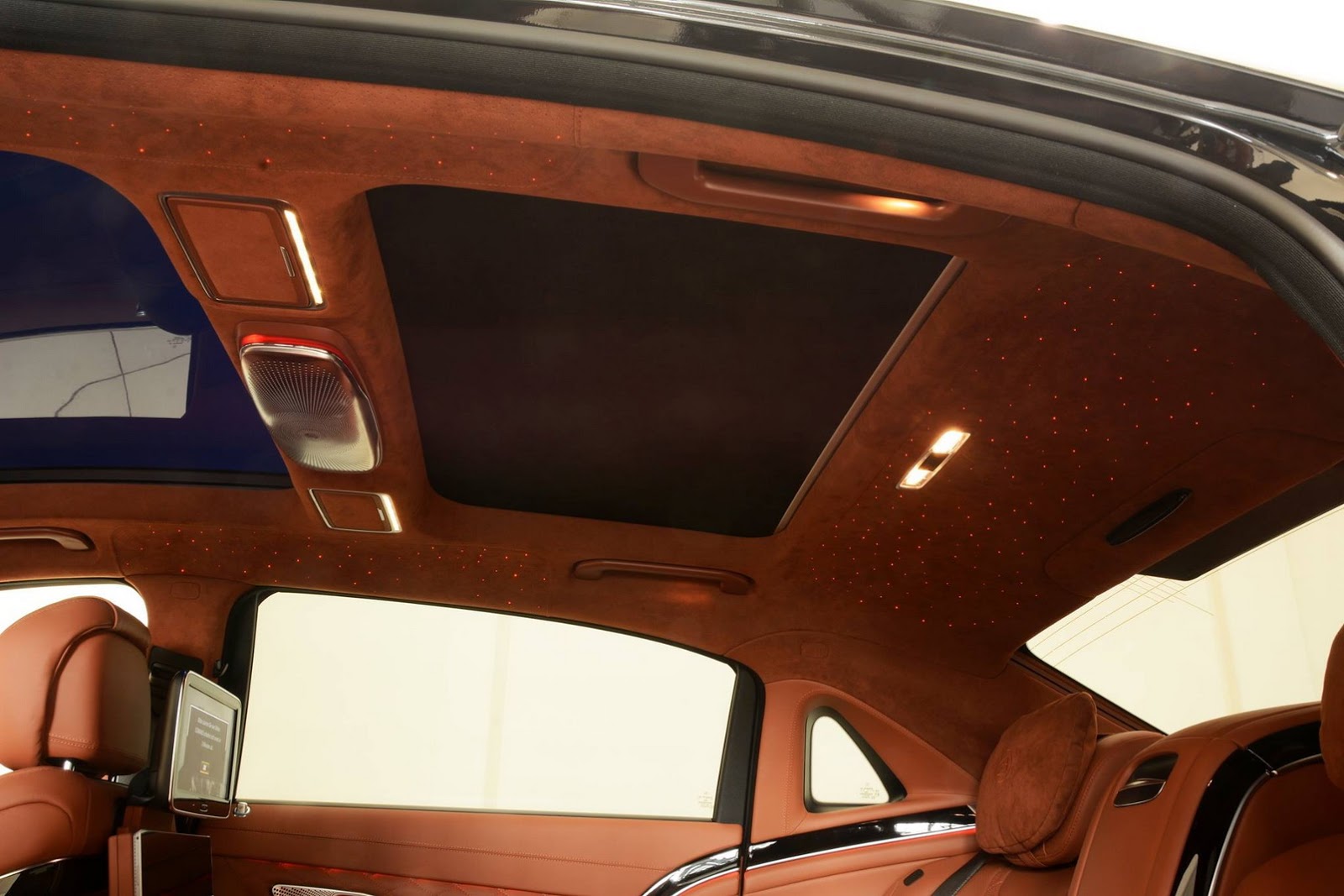 MERCEDES-MAYBACH BRABUS ROCKET 900: SEDAN TOPO DE LINHA SURGE EXTREMAMENTE RADICAL, foto 25