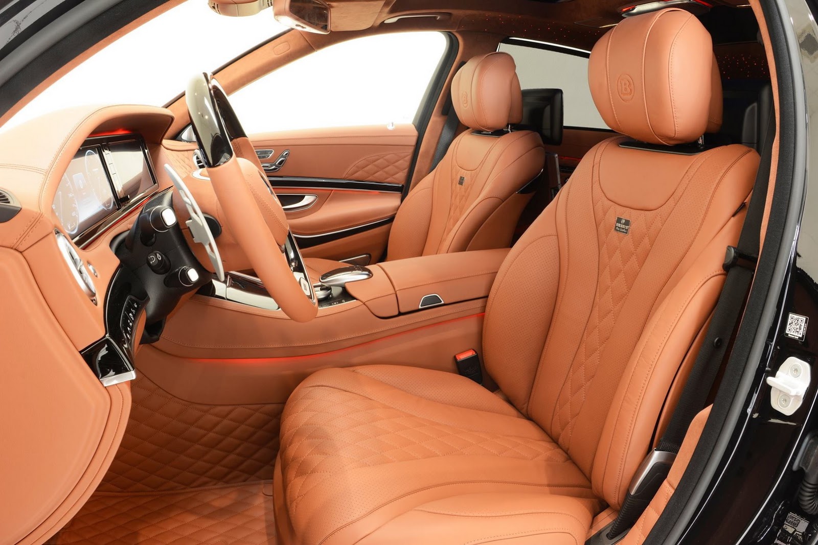 MERCEDES-MAYBACH BRABUS ROCKET 900: SEDAN TOPO DE LINHA SURGE EXTREMAMENTE RADICAL, foto 30