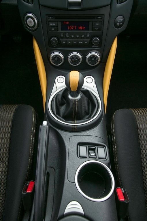 NISSAN 370Z HERITAGE EDITION PRESTA HOMENAGEM AOS 50 ANOS DA SÉRIE Z NOS ESTADOS UNIDOS, foto 30