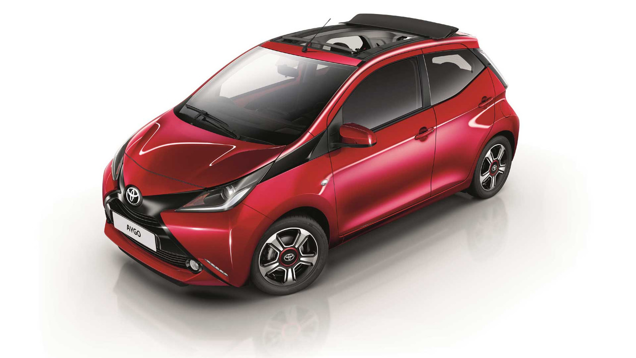 TOYOTA ATUALIZA O AYGO COM DOIS NOVOS ACABAMENTOS: X-SKY E X-WAVE, foto 1